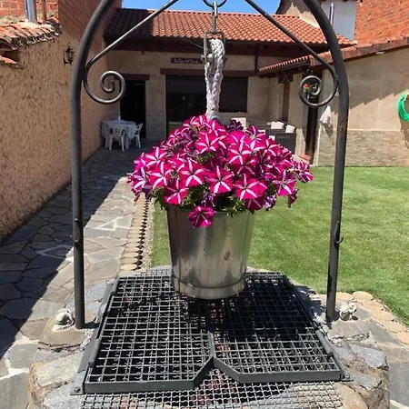 La Casina Del Cerecedo Feriehus León