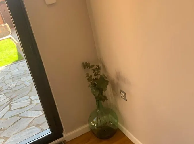 La Casina Del Cerecedo Feriehus *